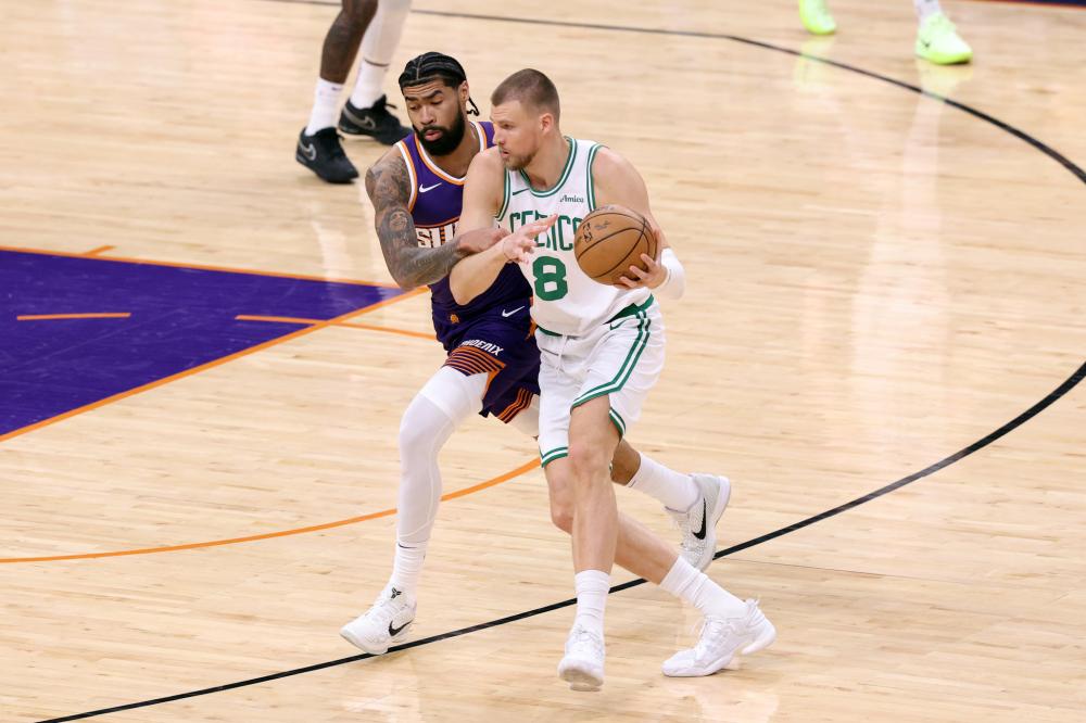 防守反击和 防守反击和